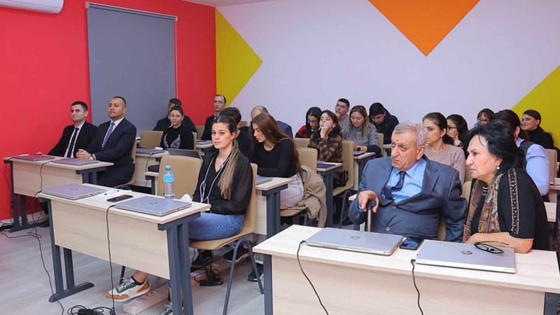 Jaen Universitetinin əməkdaşı ATU-da qonaq olub