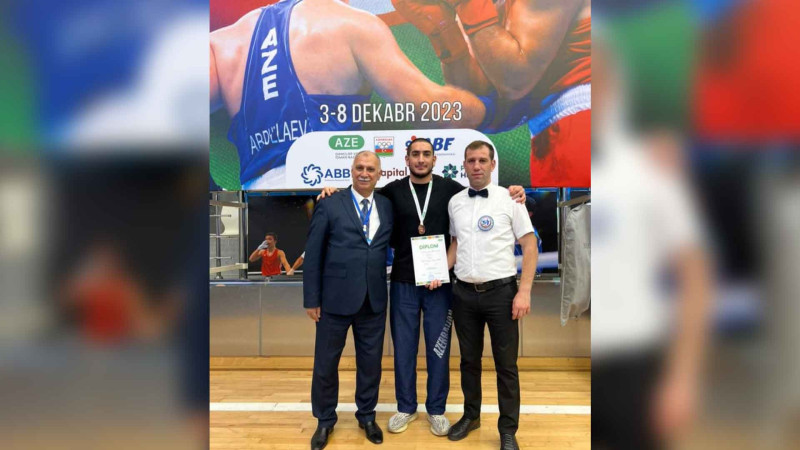 İdmançımız ölkə çempionatında mübarizə aparıb