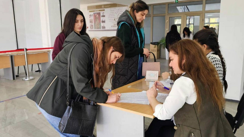 Məktəblərdəki vakant vəzifə üzrə imtahan təşkil olunub