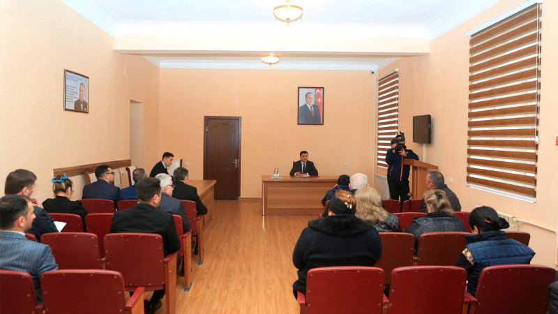 Vətəndaşların müraciətləri və onları narahat edən məsələlər dinlənilib