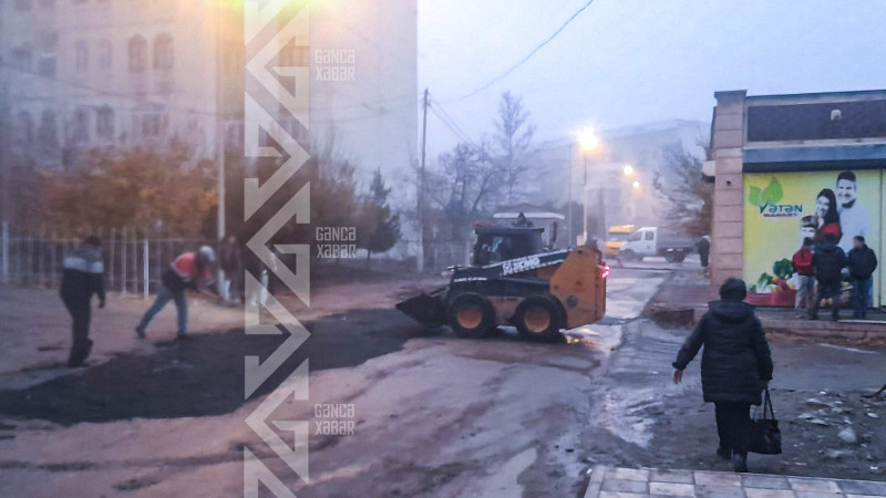 Mehmandarov küçəsində yolun yararsız hala düşmüş hissəsi asfaltlanıb