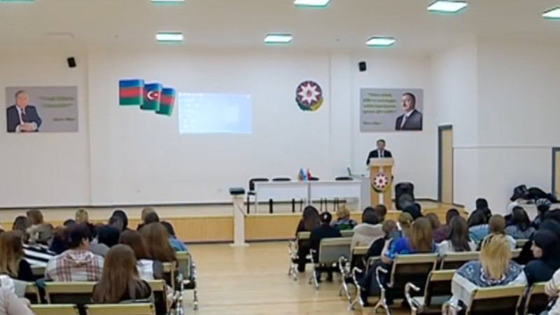 Region müəllimləri Nizami yurdunda bir araya gəliblər