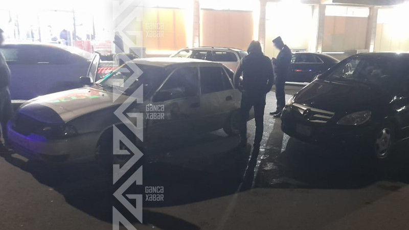 Yanlış dönmə əməliyyatı yerinə yetirən sürücü qəza törədib