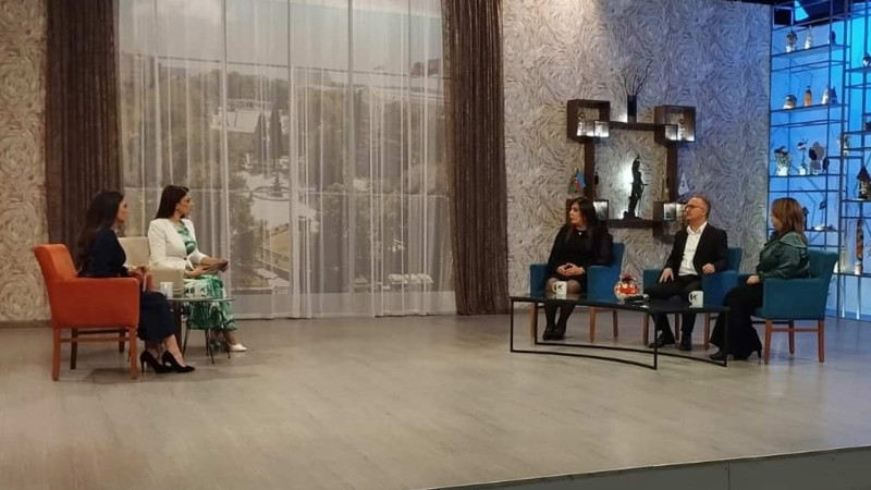 Abbas Səhhət adına Xəstəxananın əməkdaşları böyrək xəstəliklərindən danışıblar