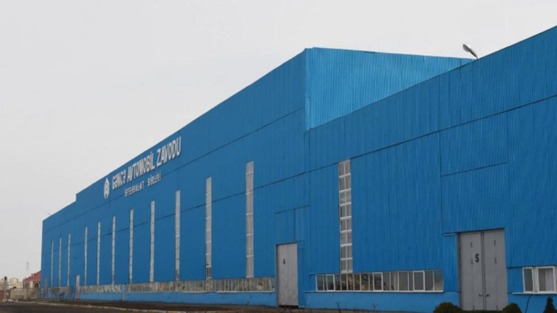 Gəncə Avtomobil Zavodunda traktor yığımı artıb