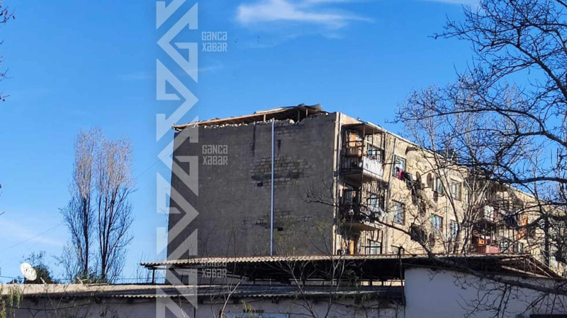 Güclü küləyin yararsız hala saldığı dam örtüyü təmir edilməyib