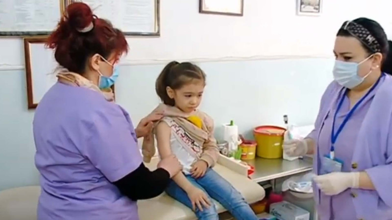 Uşaqlar 11 xəstəliyə qarşı peyvənd olunurlar