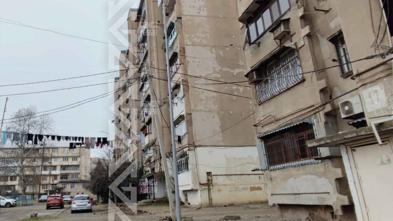 Şəhərin iki küçəsində işıq dirəkləri quraşdırılır