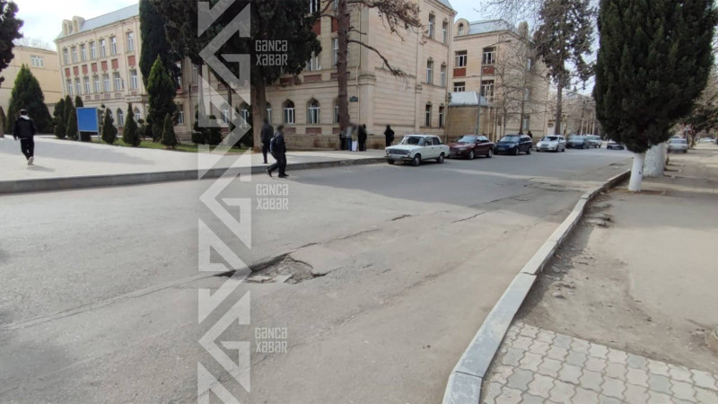 Avtomobil yollarında çöküntülər əmələ gəlib