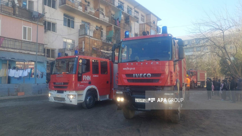 Yaşayış binasında yanğın baş verib