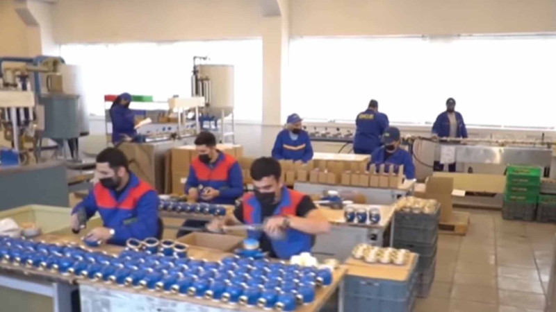 Muzdlu işçilərin orta aylıq əməkhaqqı 700 manatadək olub