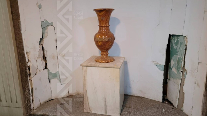 Mərkəzdəki yeraltı keçidin təmirə ehtiyacı var