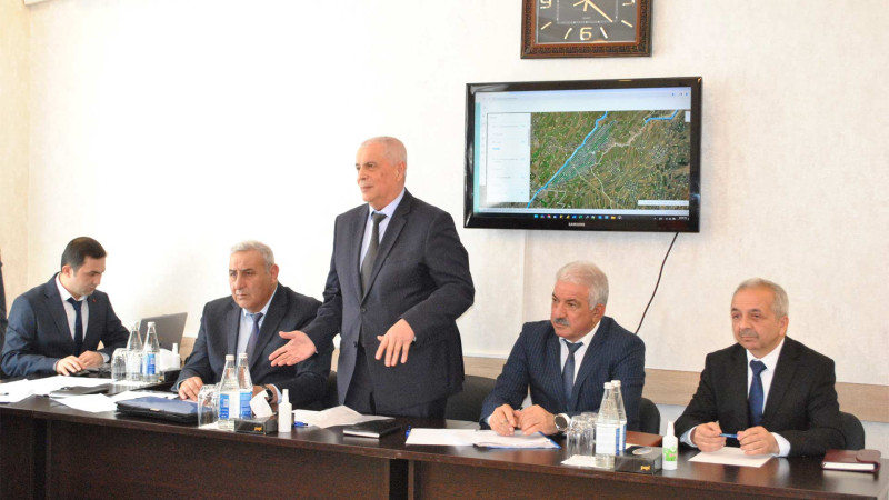 Su Ehtiyatları Agentliyinin sədri sakinlərlə görüşüb