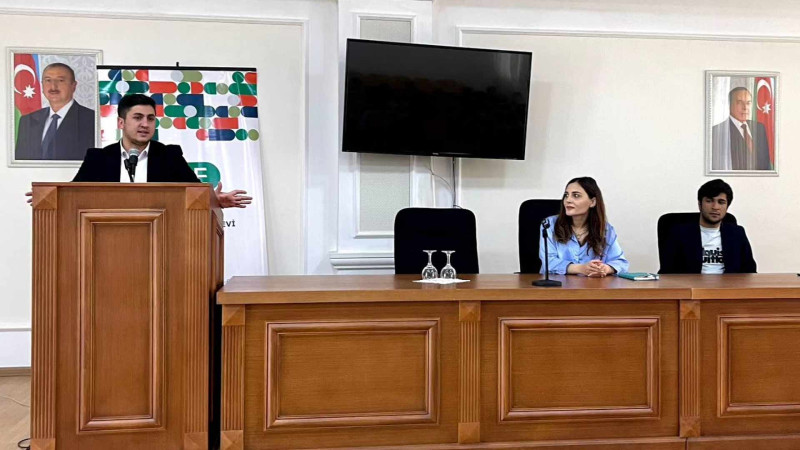 İT sahəsinə necə başlamalı mövzusunda təqdimat baş tutub