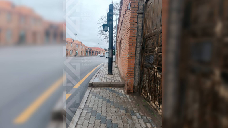 Yolların birində işıqfor fəaliyyət göstərmir