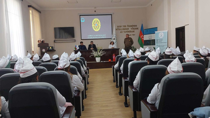 FHN-in əməkdaşları vətəndaşları maarifləndiriblər