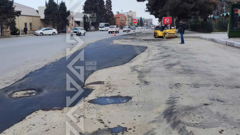 Yolun yararsız hissələri təmir olunur