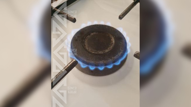 Bu küçədə qazın təzyiqinin az olması sakinlərə çətinlik yaradır