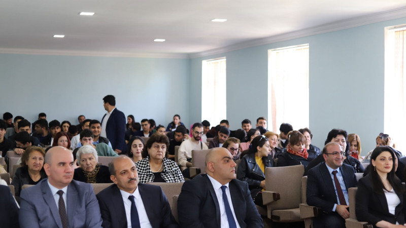 ATU-da “Mədəni irsin qorunması” mövzusunda söhbət aparılıb