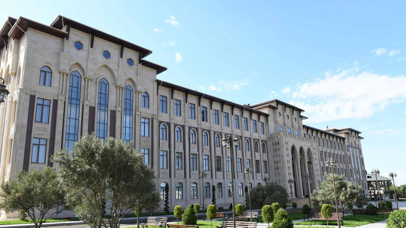 Aqrar Universitetin nəzdində Dövlət Aqrar Kolleci publik hüquqi şəxs yaradılıb