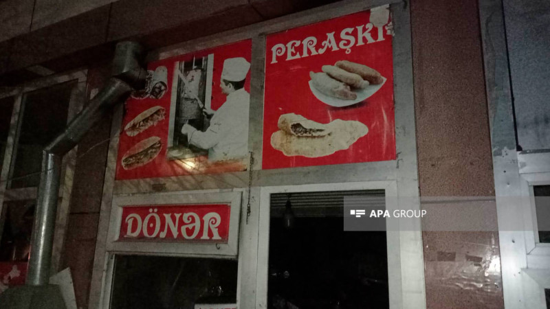 Şəhərin mərkəzində dönərxana yanıb