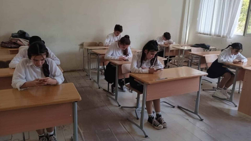 Məktəblilərimiz ölkəmizi iqtisadiyyat müsabiqəsində təmsil edə bilərlər