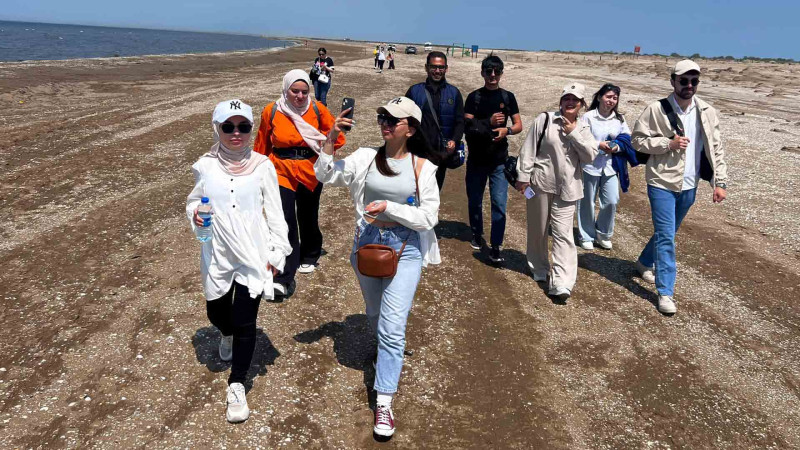 Tələbələr Abşeron Milli Parkında olublar