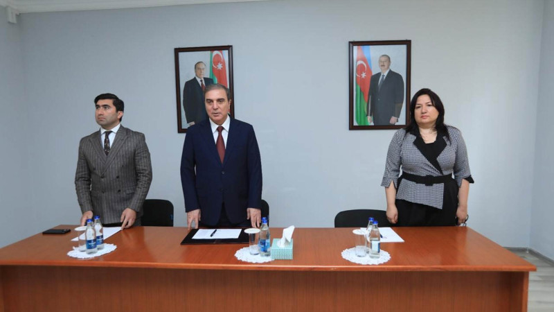 Niyazi Bayramov sakinlərin müraciətlərini dinləyib