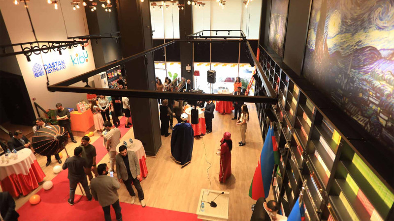 “BookZone Kitab Evinin açılışı olub