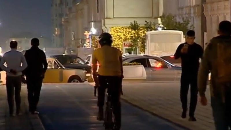 Piyadalar tərəfindən zəbt olunan velozolaqlar narazılığa səbəb olur