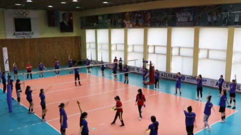 Voleybolçular üçün düşərgə təşkil olunub