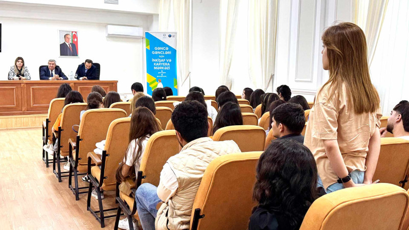 Ekologiyanın dayanıqlı inkişafında gənclərin rolu mövzusunda panel müzakirə baş tutub