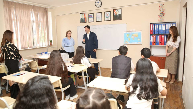 Bir neçə məktəbdə yoxlama və monitorinqlər aparılır