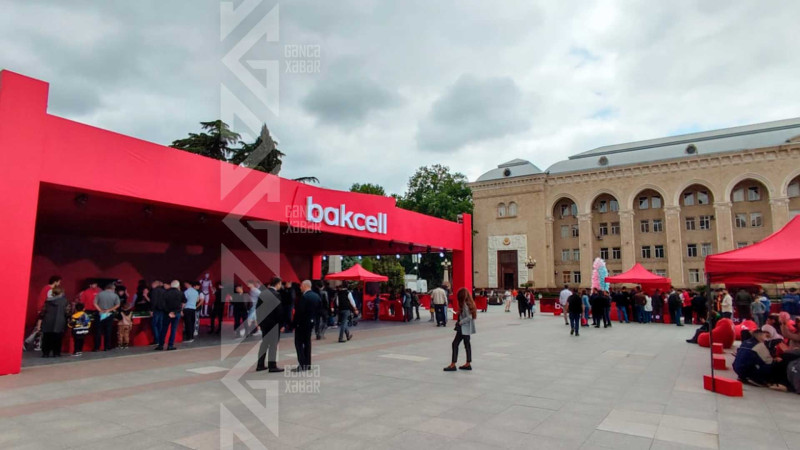 “Bakcell” baş meydanda tədbir təşkil edib