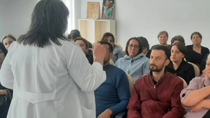 Arterial Hipertoniya ilə Mübarizə Gününə həsr olunan tədbir keçirilib