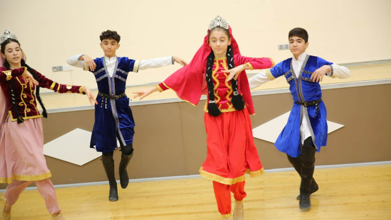 Şagirdlər festival-müsabiqənin zona mərhələsində iştirak ediblər