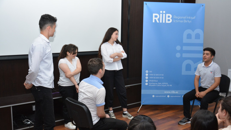 RİİB könüllülərinə təlim keçirilib