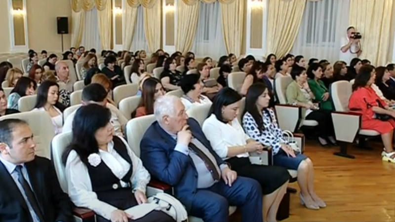 “Boyaq bitki xammalları və tullantılarının emalı” mövzusunda konfrans keçirilib