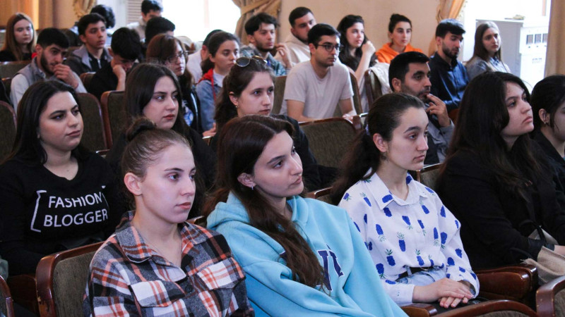 “Hacıqabul Quşçuluq Şirkəti”nin əməkdaşları ADAU-da olublar