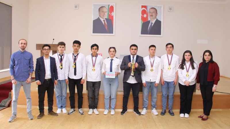 Şagirdlər intellektual oyunda biliklərini sınayıblar