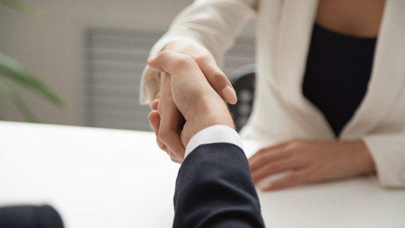 Teplovoz maşinist köməkçisi vakansiyası elan edilib