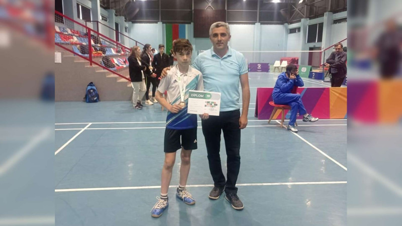 Yeniyetmə badmintonçumuz respublika birinciliyində medal əldə edib