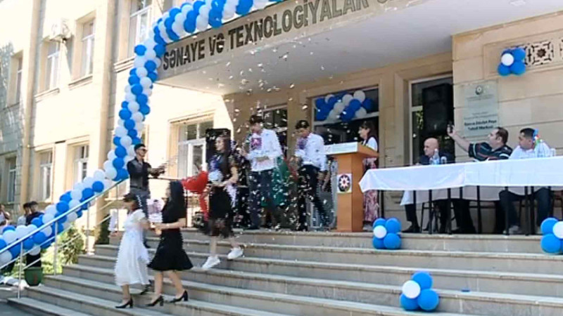 Peşə Təhsili Mərkəzi məzunlarla vidalaşıb