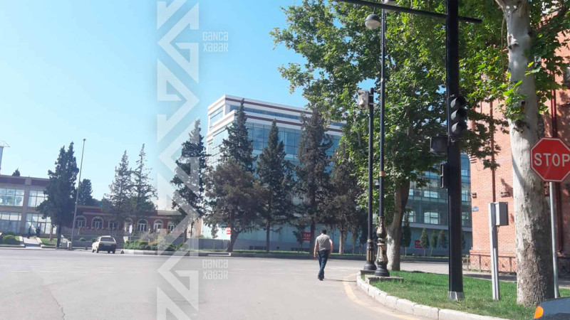 Kəsişmələrin birində işıqforlar işləmir