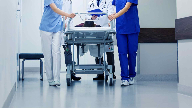 55 yaşlı kişi partlayışdan yanıq xəsarətləri alıb