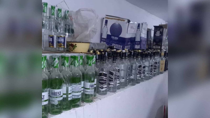 Saxta alkoqollu içkilər istehsal edən müəssisə aşkarlanıb