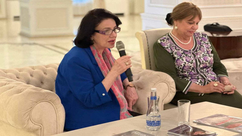 Xalq artisti Firəngiz Əlizadə ilə görüş keçirilib