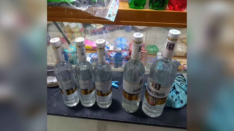 “Ailə” marketində saxta alkoqollu içkilər aşkar edilib