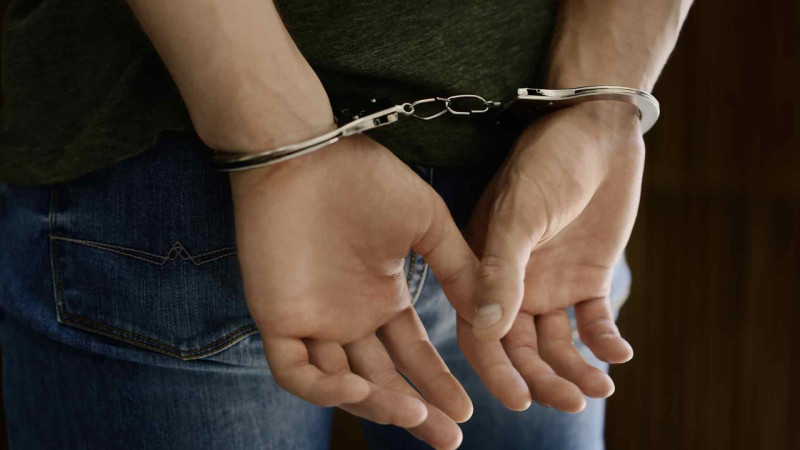 Axtarışda olanlar ölkəni tərk edərkən tutulublar