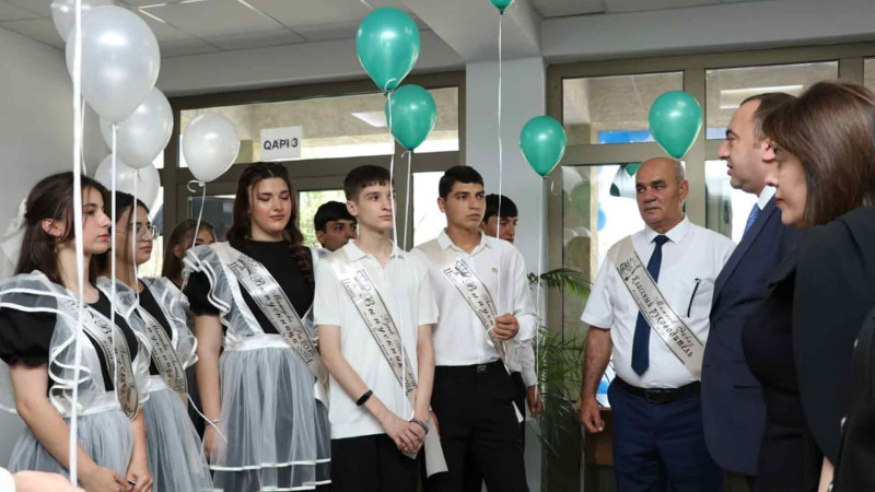 Məzun olan şəhid övladlarına hədiyyələr təqdim edilib